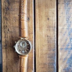 Michael Kors Accessories - Women's Watch Michael Kors Accessories - Women's Watch